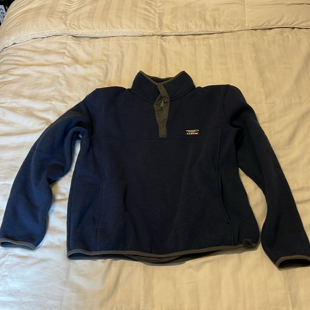 Navy Blue LL Bean Synchilla
